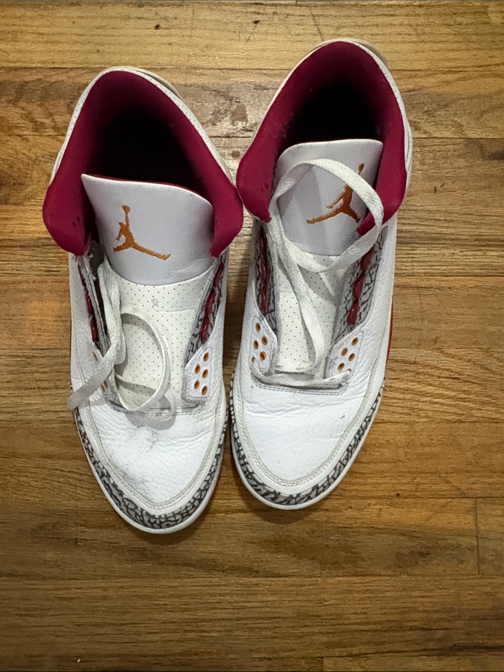 Jordan Mens White Leather Sneakers with red Lining and Gold Jumpman